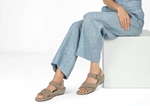 Orthofeet Shoes Holly 62031 Women's Wedge Comfort Sandal: Taupe