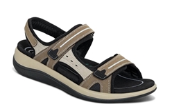 Orthofeet Shoes Venice 926 Women's Comfort Sandal: Brown